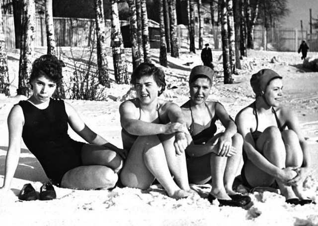 Как жили «моржи» в СССР - эти фото говорят сами за себя