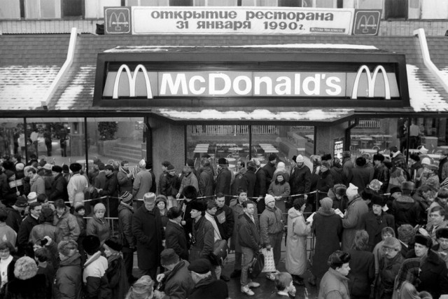 Как ресторан «Макдоналдс» поставил мировой рекорд сети по числу посетителей за один день