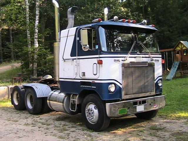 Игра на ЯПе: Угадай АВТО-8