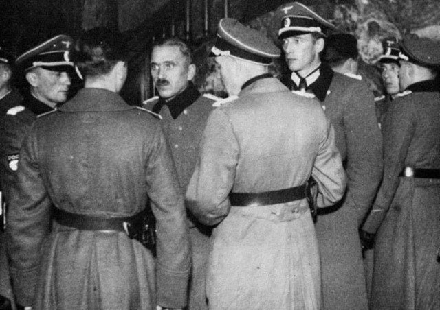 Памятник примирения – кому и зачем