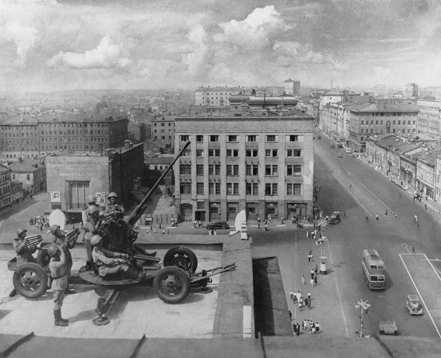 Фотографии из прошлого нашей страны - 8