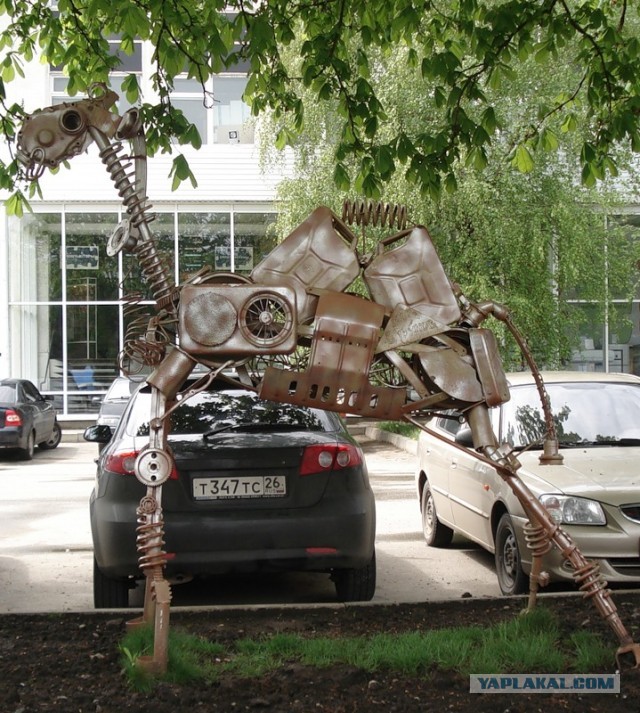 Необычные статуи мира