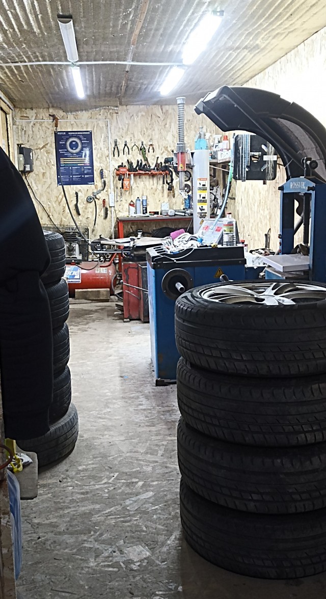 Уважаемые Яповцы, осмелюсь спросить кто сейчас, и чем заниается