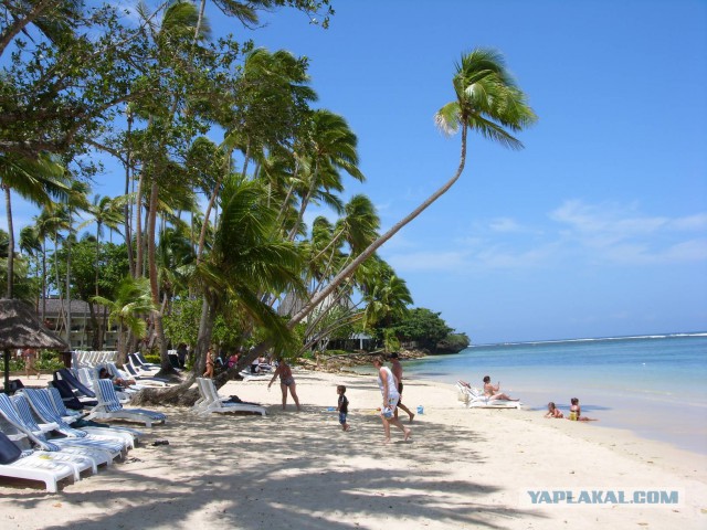 Океания: Фиджи и Тувалу