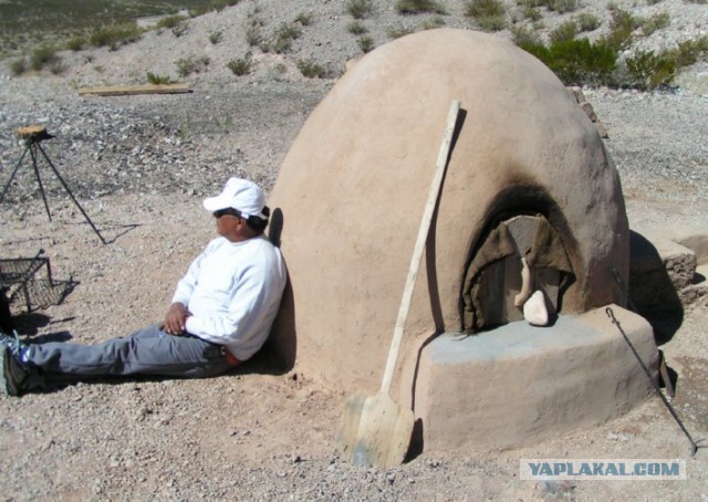 Печь для пиццы. Pizza oven.