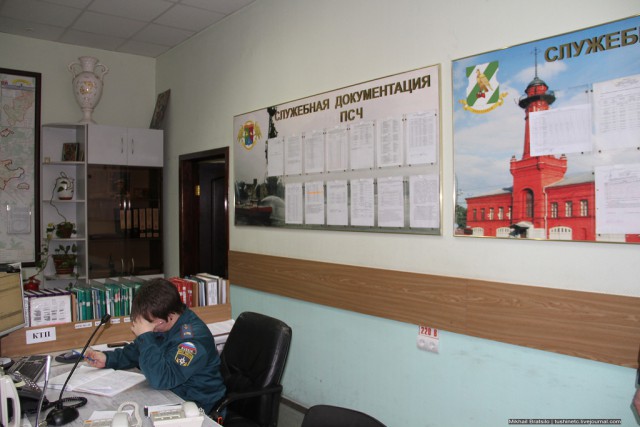 На каланче...с пожарными