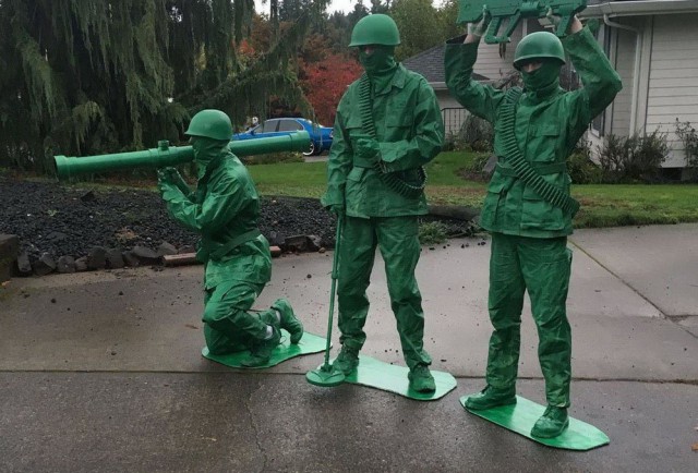 Ужасы и приколы из соцсетей 18+