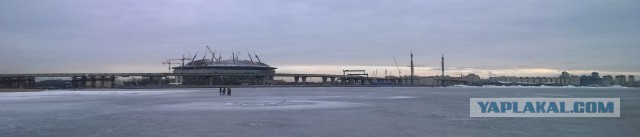 Керчане полюбили мост через пролив