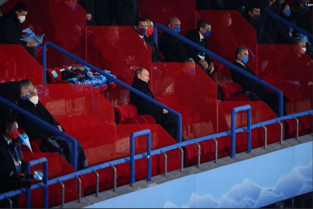 Путин задремал на церемонии открытия Олимпийских игр