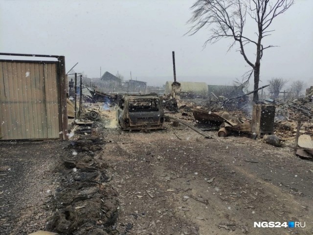 Сибирь в огне: 700 домов сгорели, 12 человек погибли, еще сотни — остались без жилья