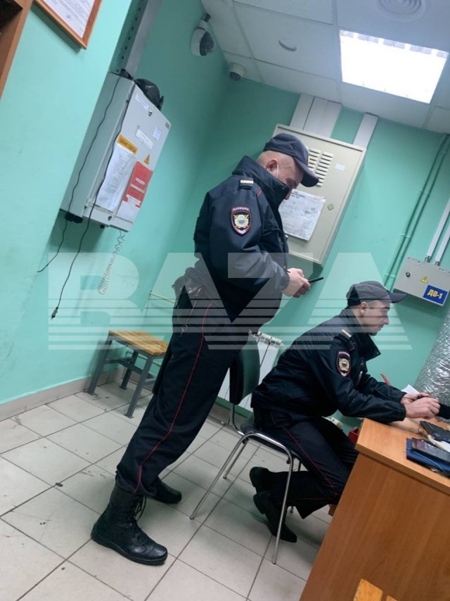 Студент, которого два раза ошибочно задержали за уклонение от повестки, оформил хет-трик. Его снова задержали полицейские.