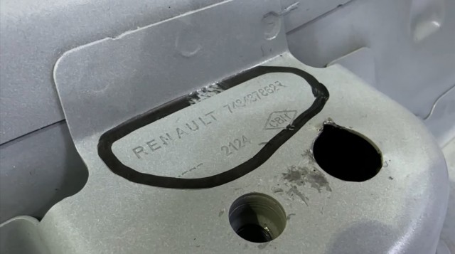 "Клубный сервис" первым в России полностью разобрал новую Ладу Искру