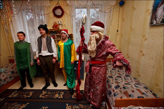 Новогодняя история из детского дома.