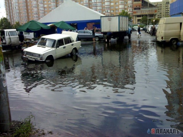 Патоп в Киеве, возле ЖД вокзала