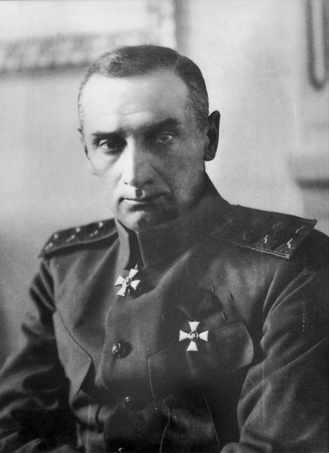 Непойманный атаман Анна Черепанова.