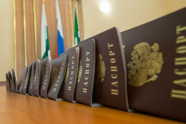 Россиянам установят новый возраст получения паспорта