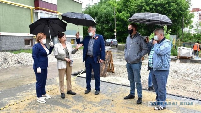 Мастерам фотошопа