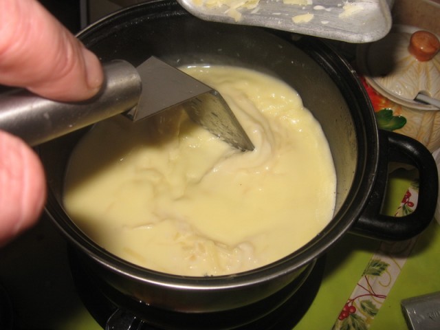 Фондю