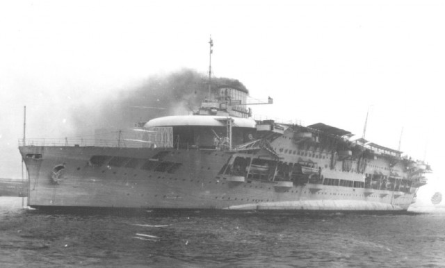 Последний бой авианосца "Glorious", 8 июня 1940 года.