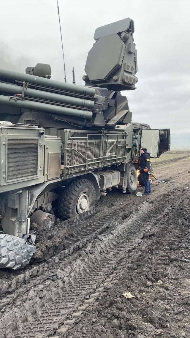 В Госдуму внесены поправки о наказании до 15 лет тюрьмы за фейки о российской армии