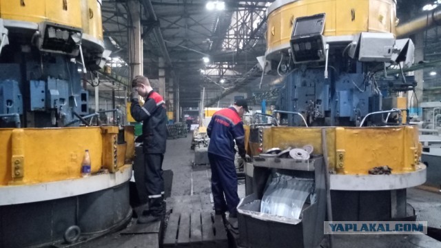 Национальный состав заводских коллективов