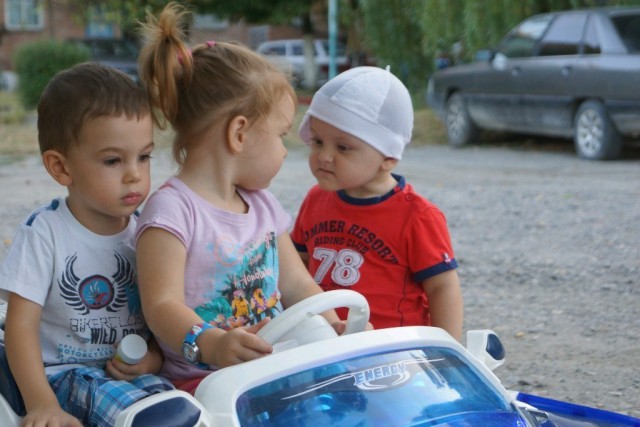 Настоящий фотограф всегда найдёт удачный ракурс!