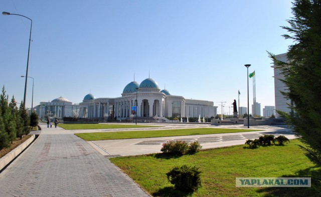 Ашхабад Туркменистан: Закрытый город закрытой страны