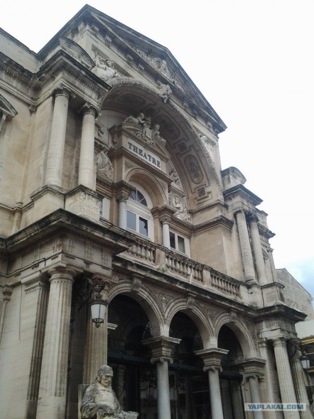 В поисках такси