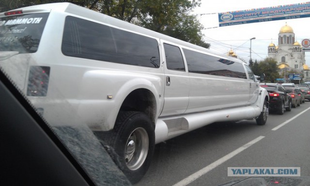 Странные и смешные машины моего города