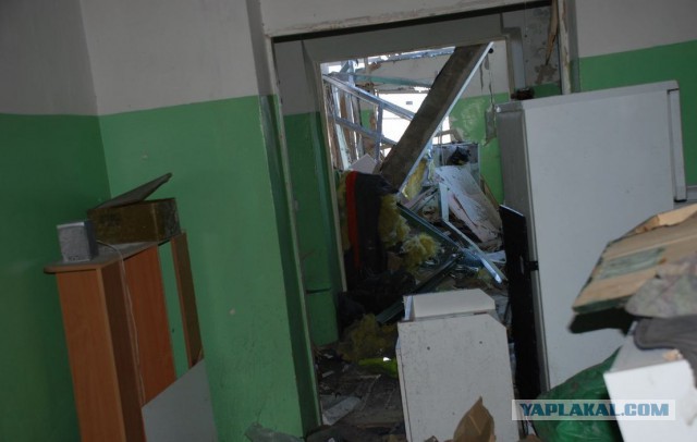 Зачистка аэропорта от войск украинских ВС