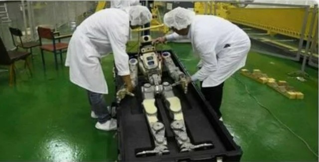 Момент прилета множества ракет Storm Shadow (SCALP-EG) в поселке Марьино Курской области