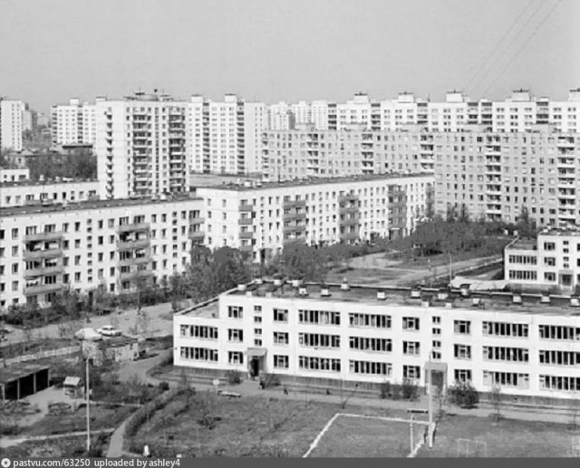 Москва и москвичи. Двадцатый век. 28.03.25