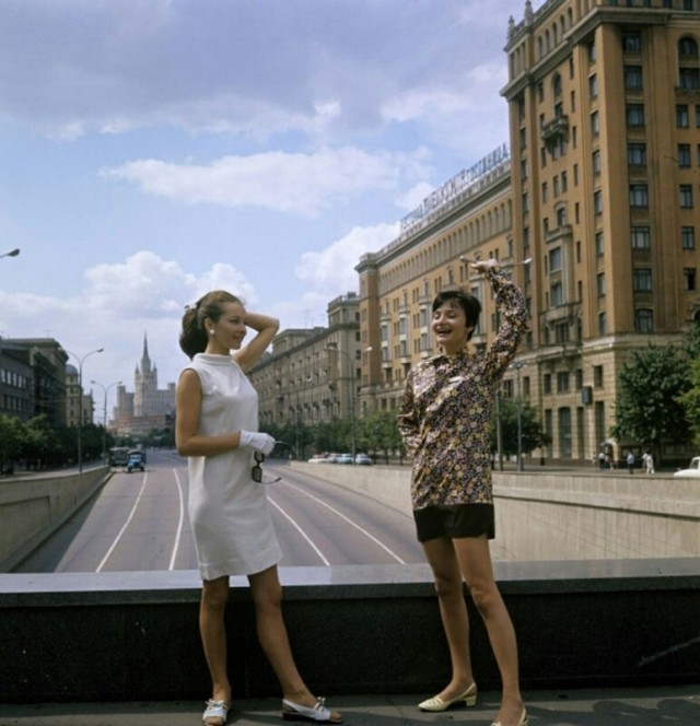 Москва и москвичи. Двадцатый век. 17.06.25