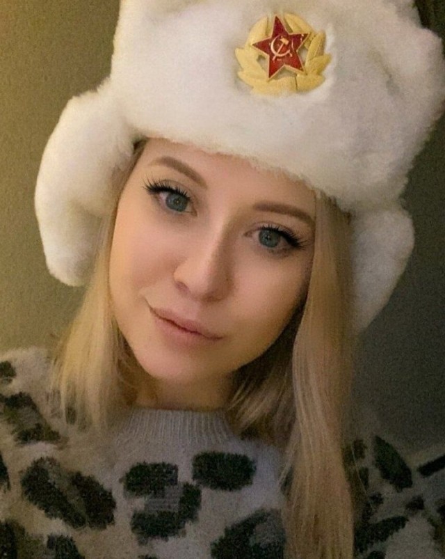 Девушки разные, последняя пятница лета!