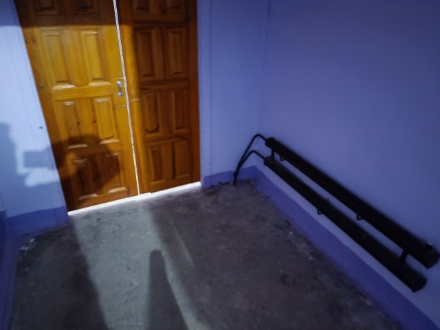 Батарея отопления под потолком