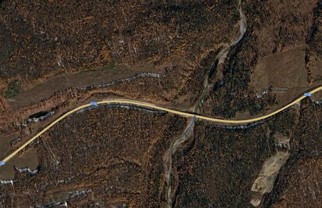 На российской федеральной трассе рухнул мост