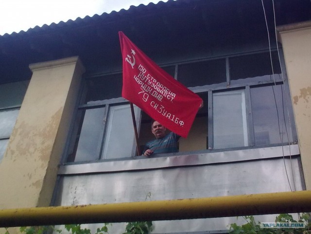 Латвия 2012: травля отмечающих 9 мая