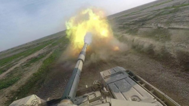 Что будет, если Т-90 стрельнет по немецкой Пантере