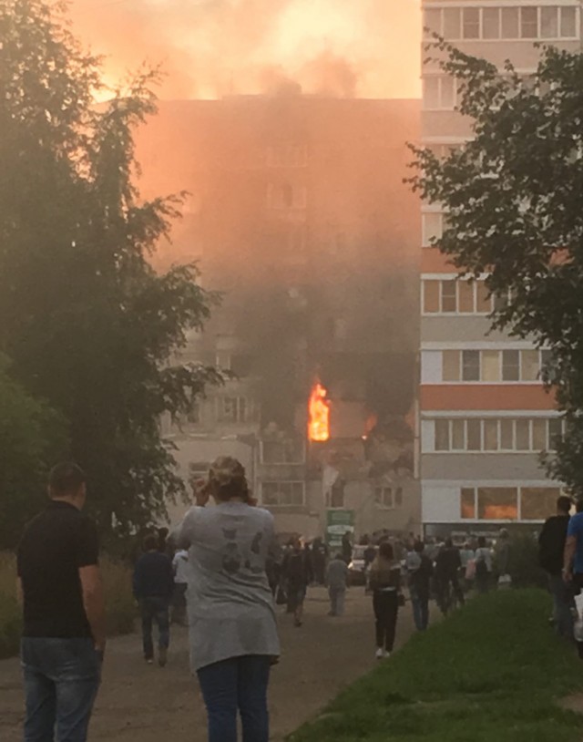 Взрыв газа прогремел в многоэтажном доме в Ярославле на улице Батова