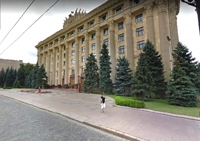 Центральная площадь
