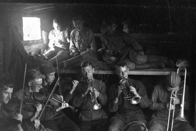 Фотографии из прошлого нашей страны - 58