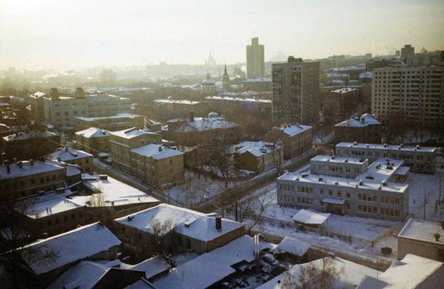 Москва и москвичи. Двадцатый век. 03.03.2025