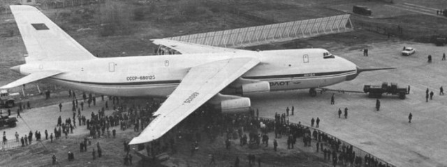 24 декабря 1982 года: В небо поднялся «Руслан». Рождение легенды советской авиации