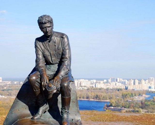 Актёры из "В бой идут одни старики"