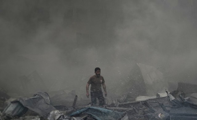 Почти 100 человек погибли, более 700 получили ранения в Ливане в результате атак Израиля, — Минздрав республики.