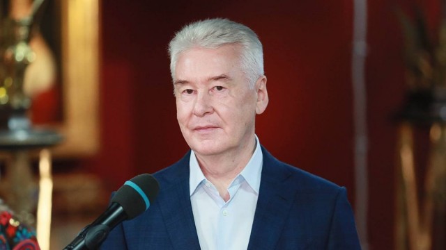 Размеры пособий и выплат семьям с детьми, горожанам старшего поколения, людям с инвалидностью будут проиндексированы на 4,3%