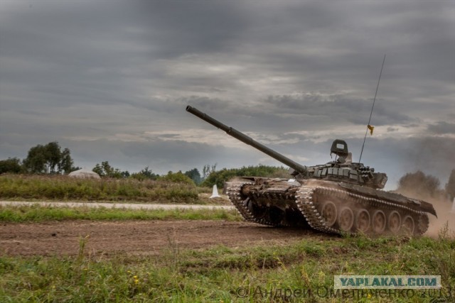 Броня крепка и танки наши быстры.