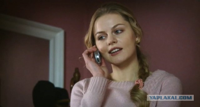 15 самых сексуальных женщин-врачей и медсестер из сериалов