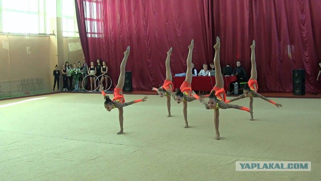 Конкурс по детским танцам на шесте вызвал возмущение