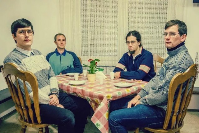 Задача для 7-го класса. Чей тормозной путь длиннее: тяжелой машины или легкой?